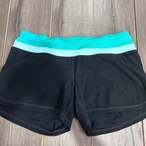 Lululemon Short 4”
